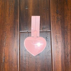 ariana grande luggage tag